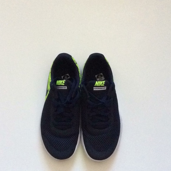 Nike Other - 🎉Host Pick🎉 Nike FlexExperience RN5